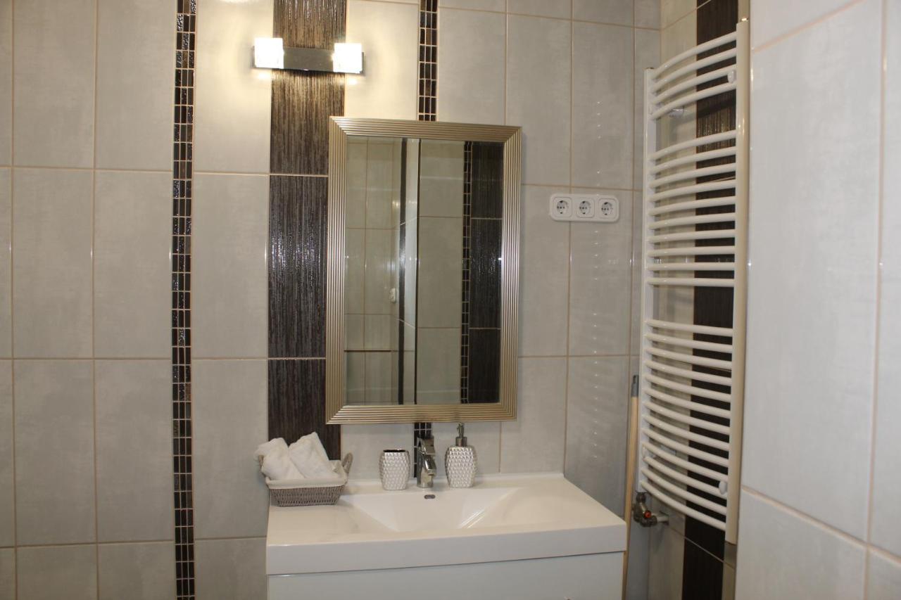Sunny House Apartman Szeged Bagian luar foto