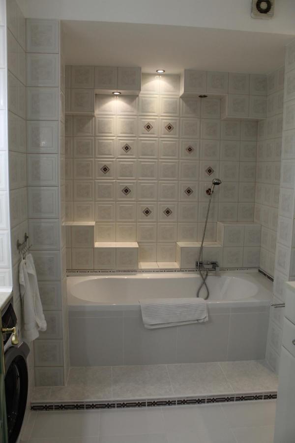 Sunny House Apartman Szeged Bagian luar foto