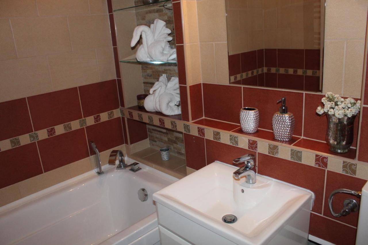Sunny House Apartman Szeged Bagian luar foto